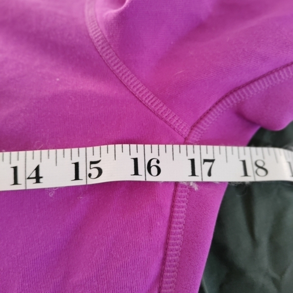 The North Face zip up SP - Picture 9 of 9